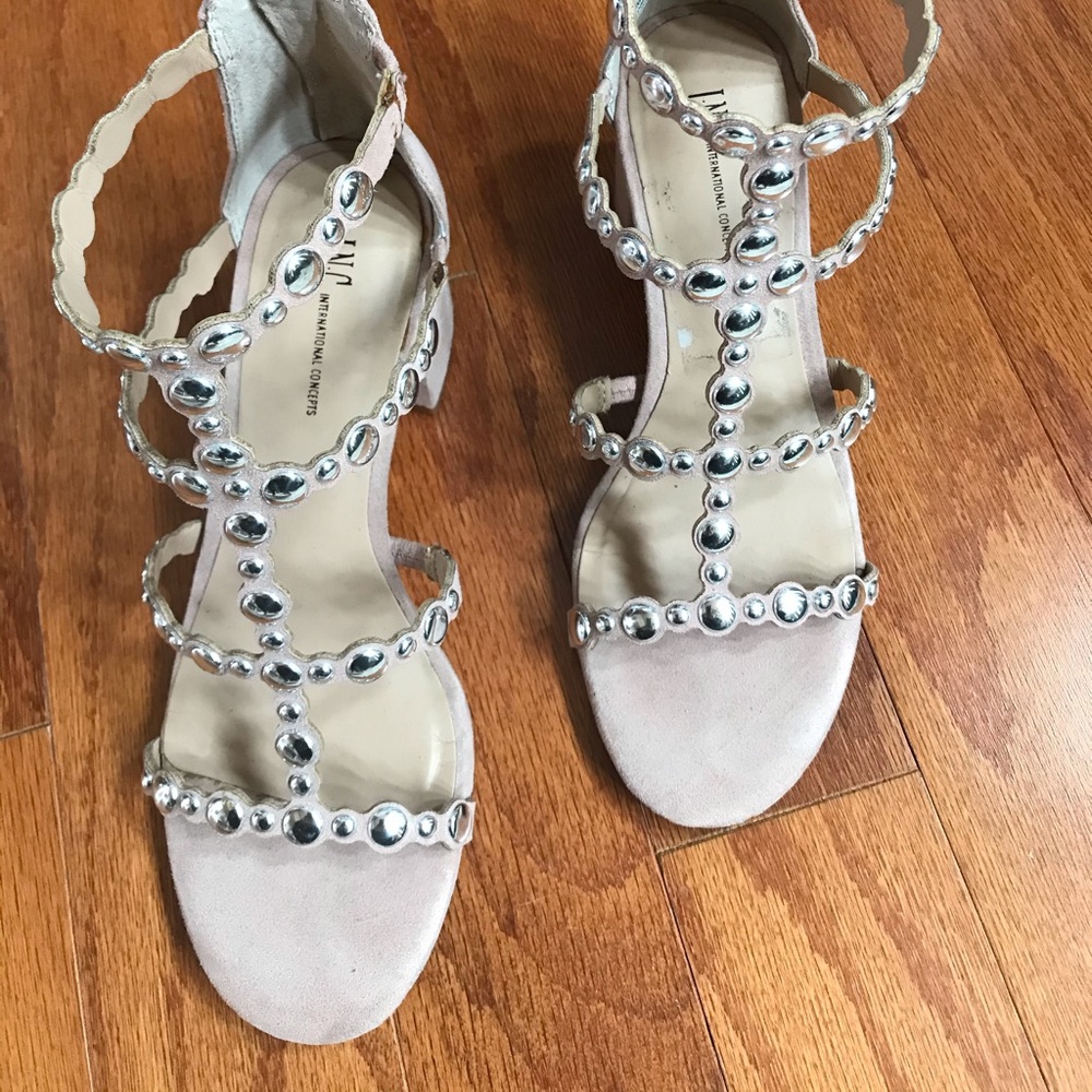 Beautiful block sandal 😀